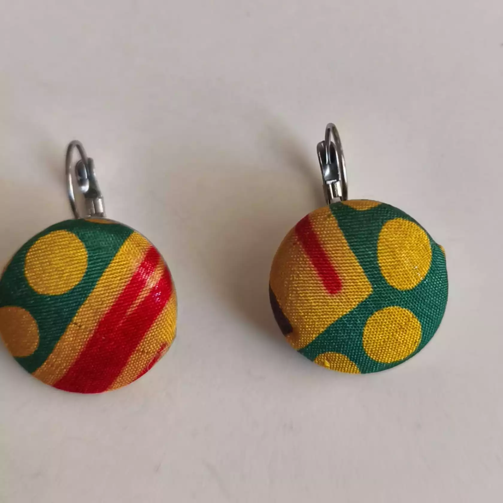 Cabochon Sari dotsB