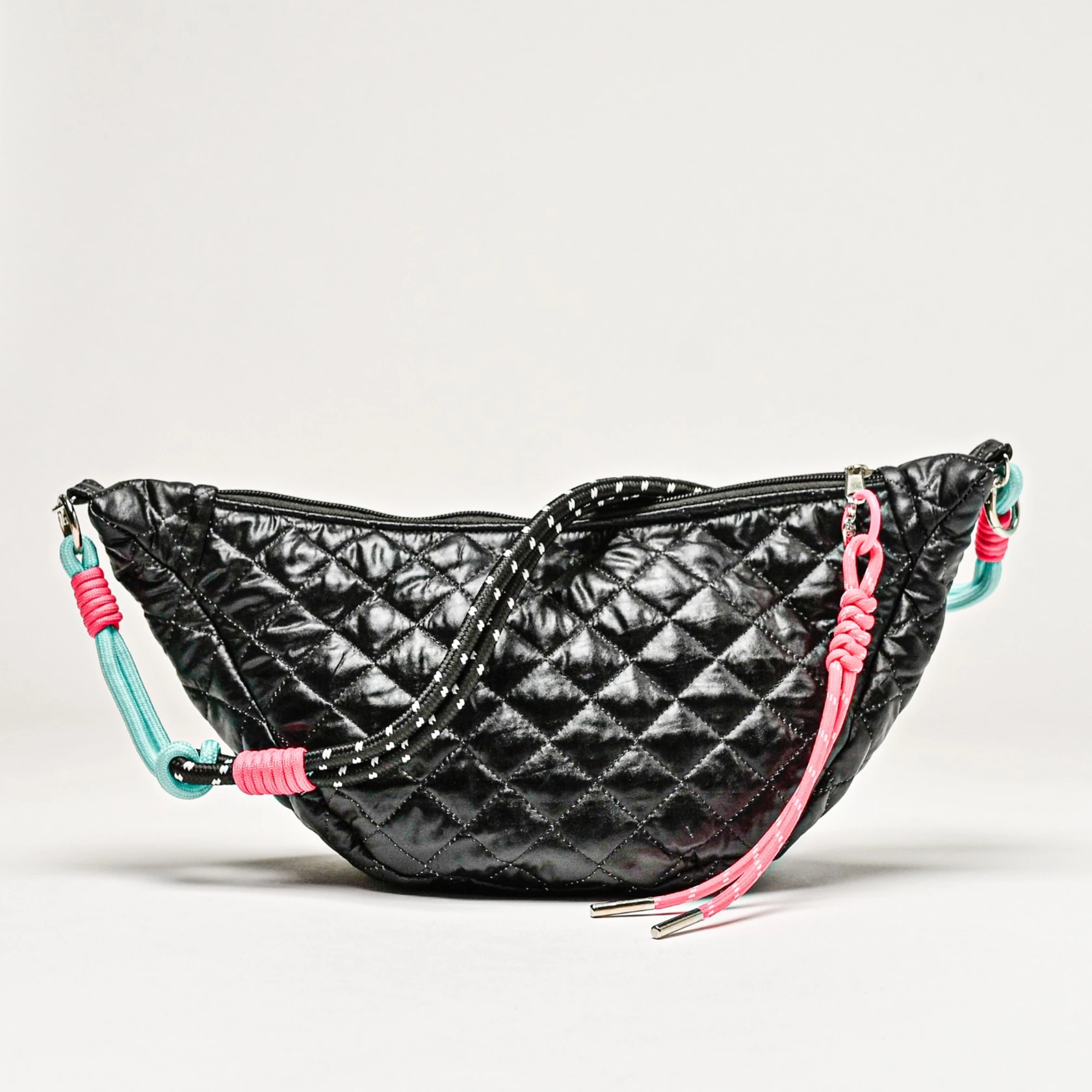 Luna bag nero lucido