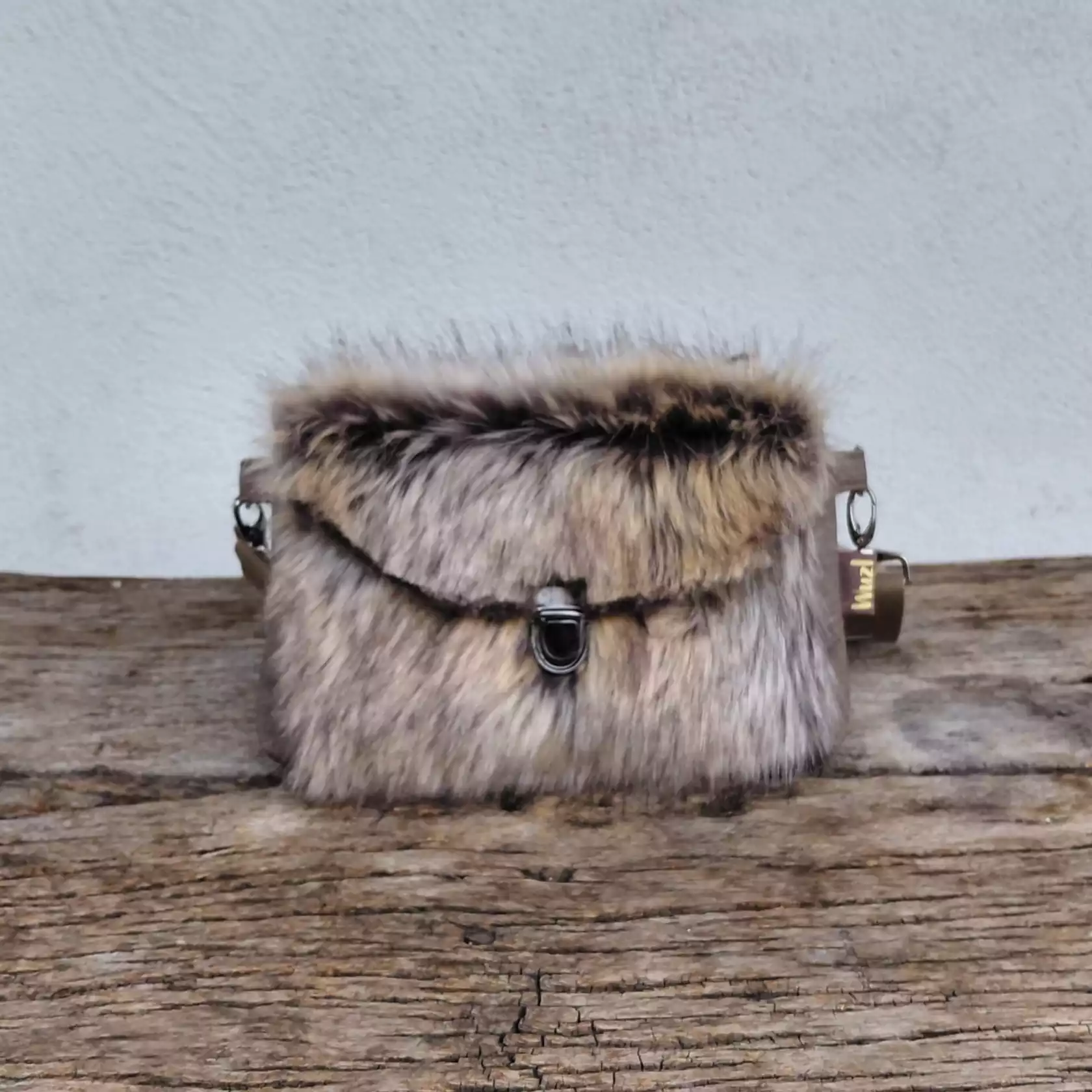 DELUXE Fell braun taupe DELUXE Fell braun taupe