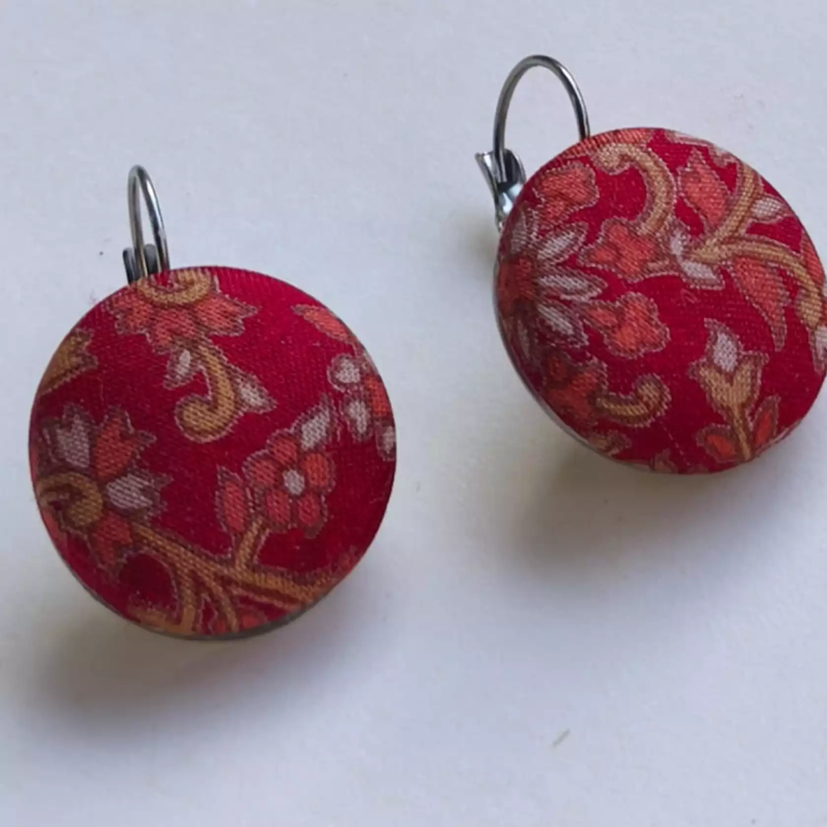 Cabochon Sari Redflowers Cabochon Sari Redflowers