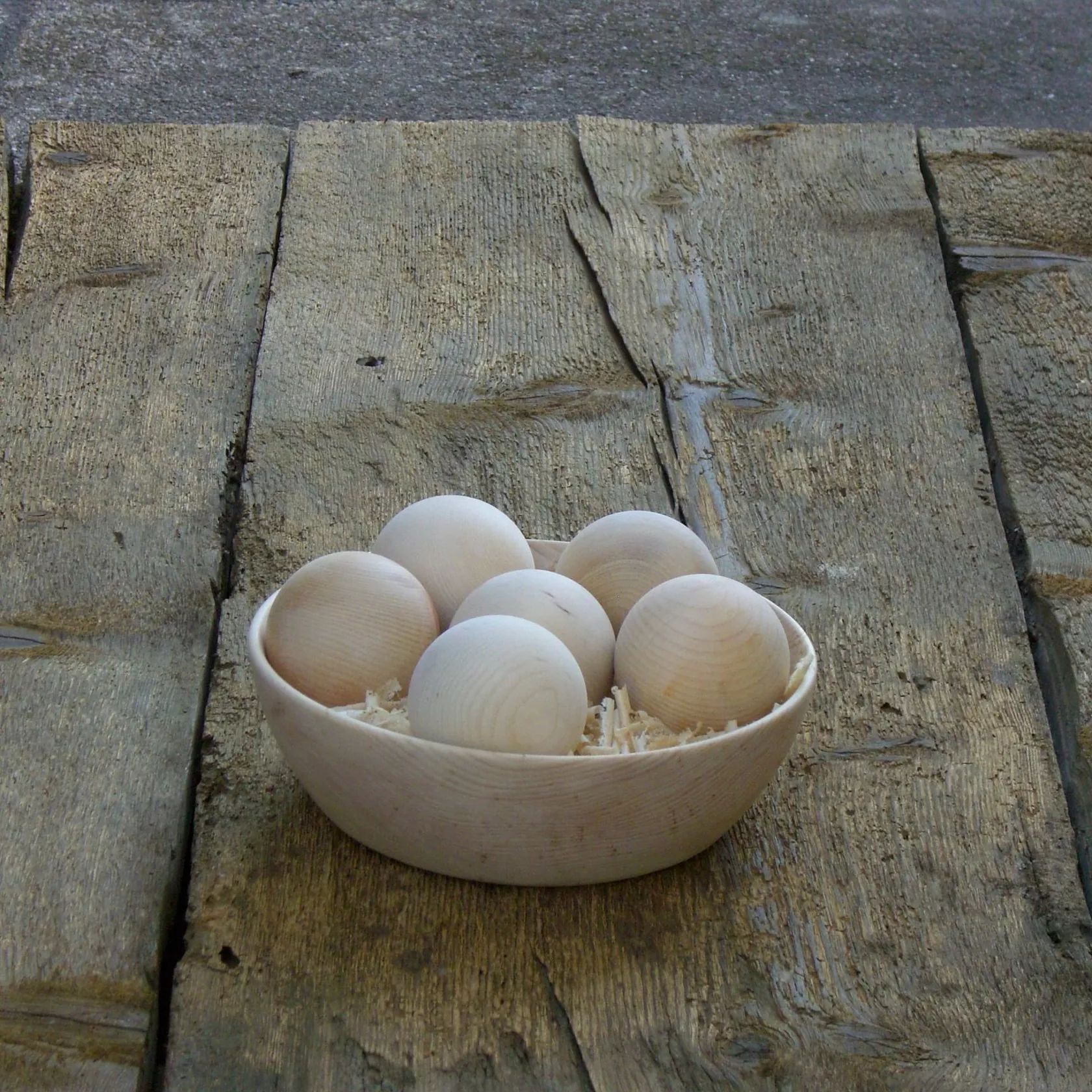 Kugel in Zirm Holz