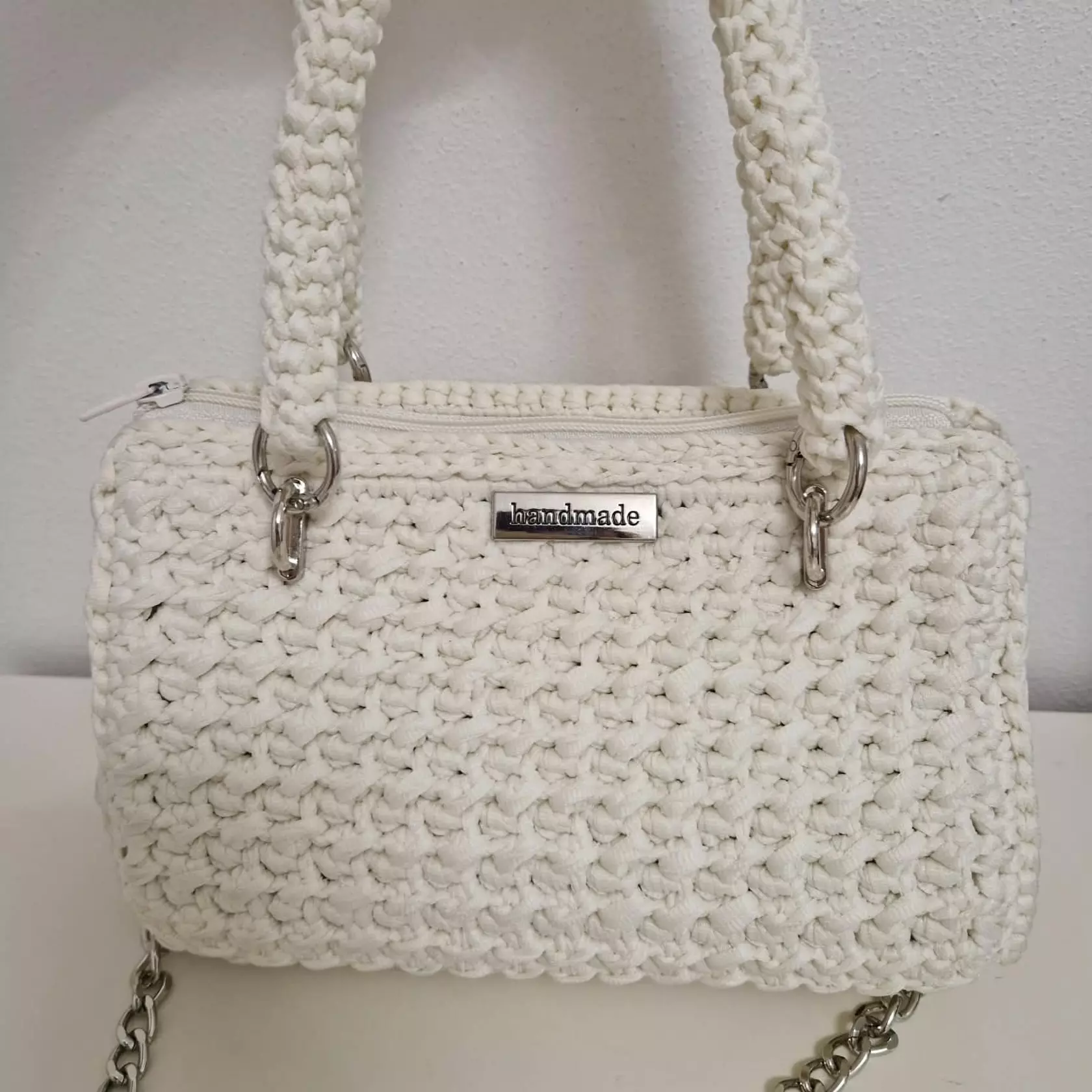 Kleine Tasche, grosses Statement