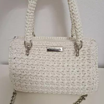 Kleine Tasche, grosses Statement Kleine Tasche, grosses Statement
