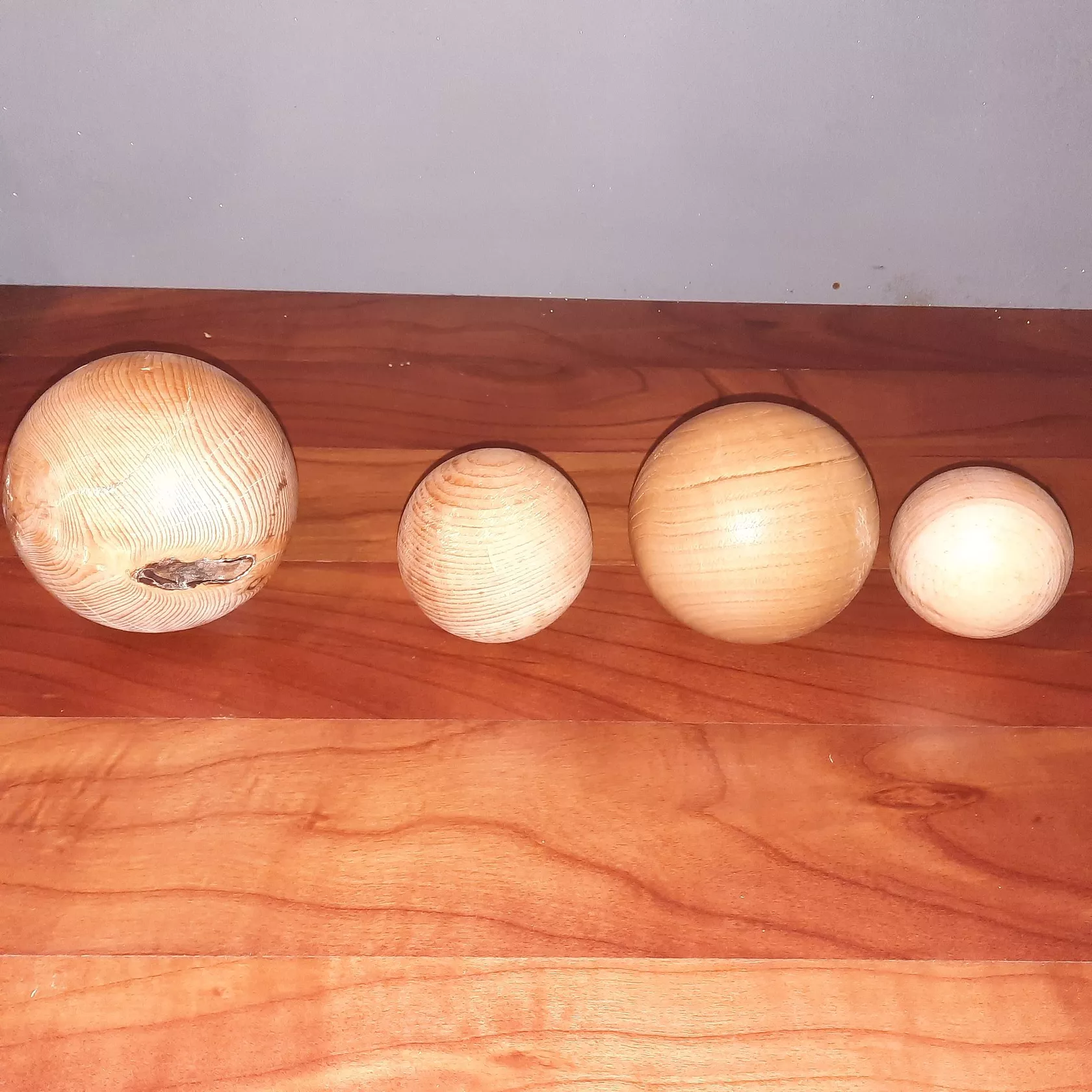 Diverse Palle in Legno Diverse Palle in Legno