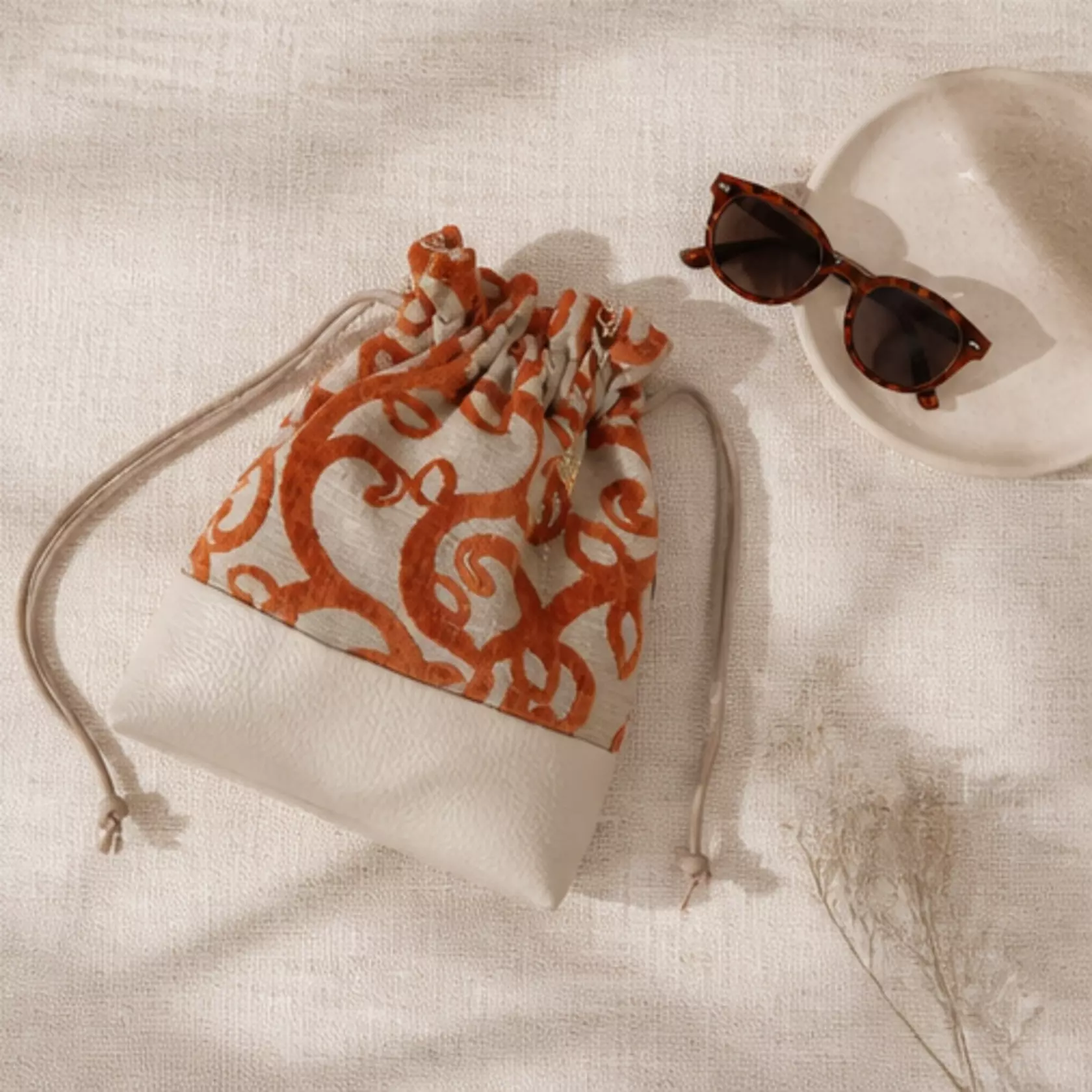 Bucket bag ornamenti Bucket bag ornamenti