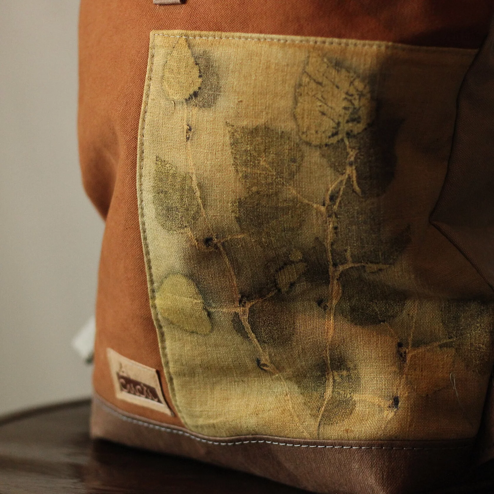 Rolltop Rucksack ROGER ecoprint Birke Rolltop Rucksack ROGER ecoprint Birke