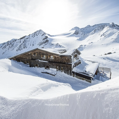 Similaunhütte im Schnalstal, Südtirol Similaunhütte im Schnalstal, Südtirol