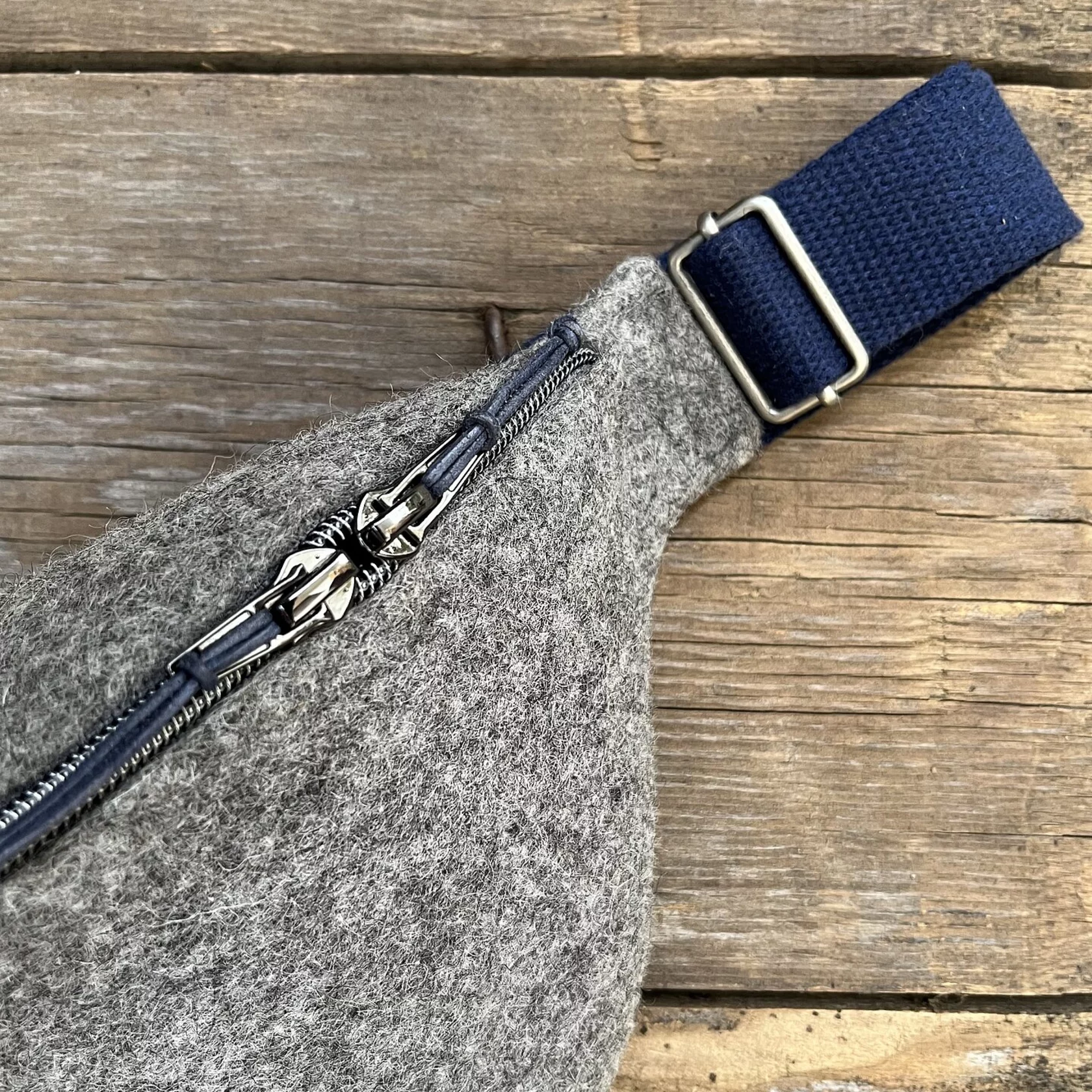 Marsupio in Lana, grigio scuro