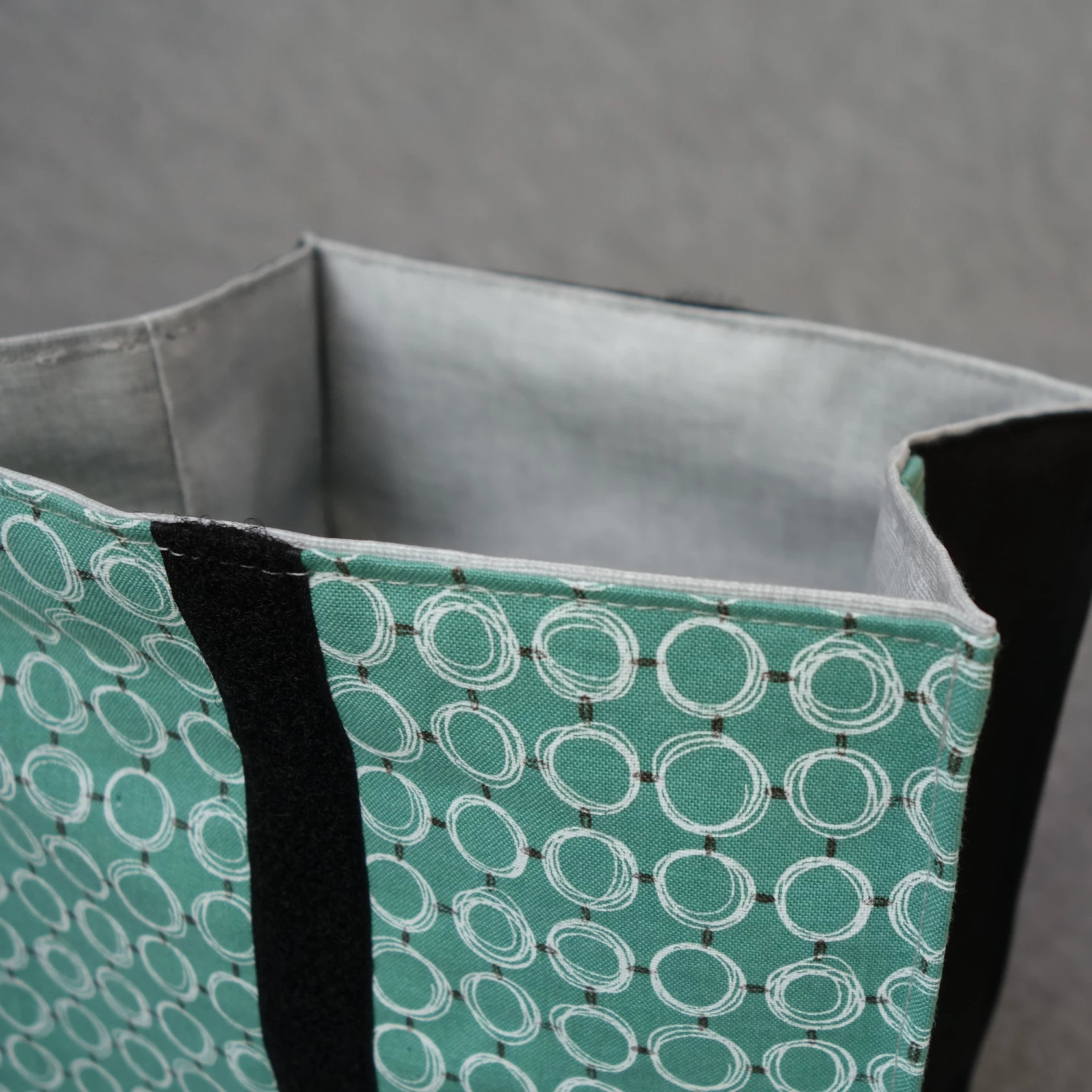 Lunchbag - Snackbeutel Kreise auf grün Lunchbag - Snackbeutel Kreise auf grün