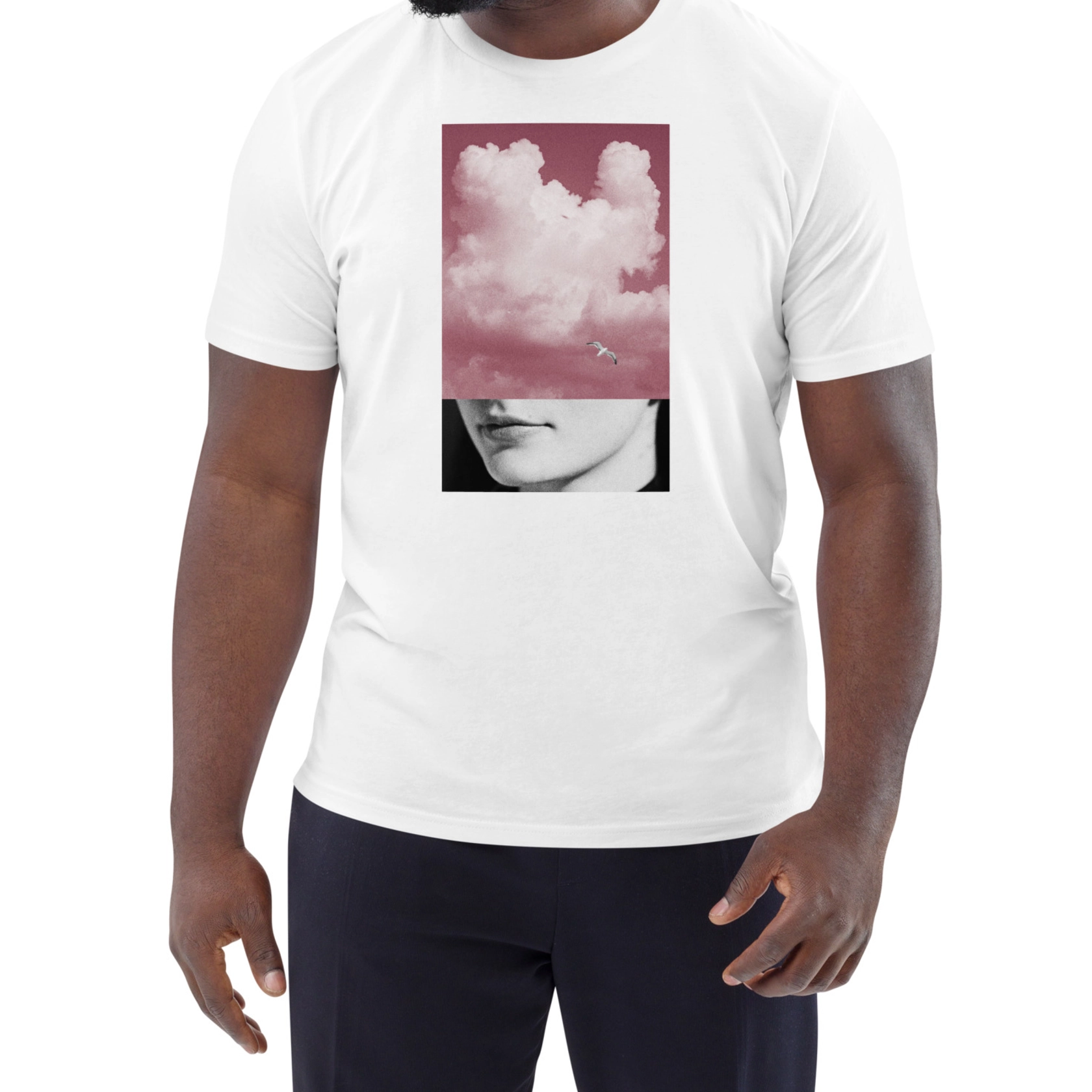 Biobaumwoll T- shirt mit Fotocollage "PINK CLOUD" Biobaumwoll T- shirt mit Fotocollage "PINK CLOUD"