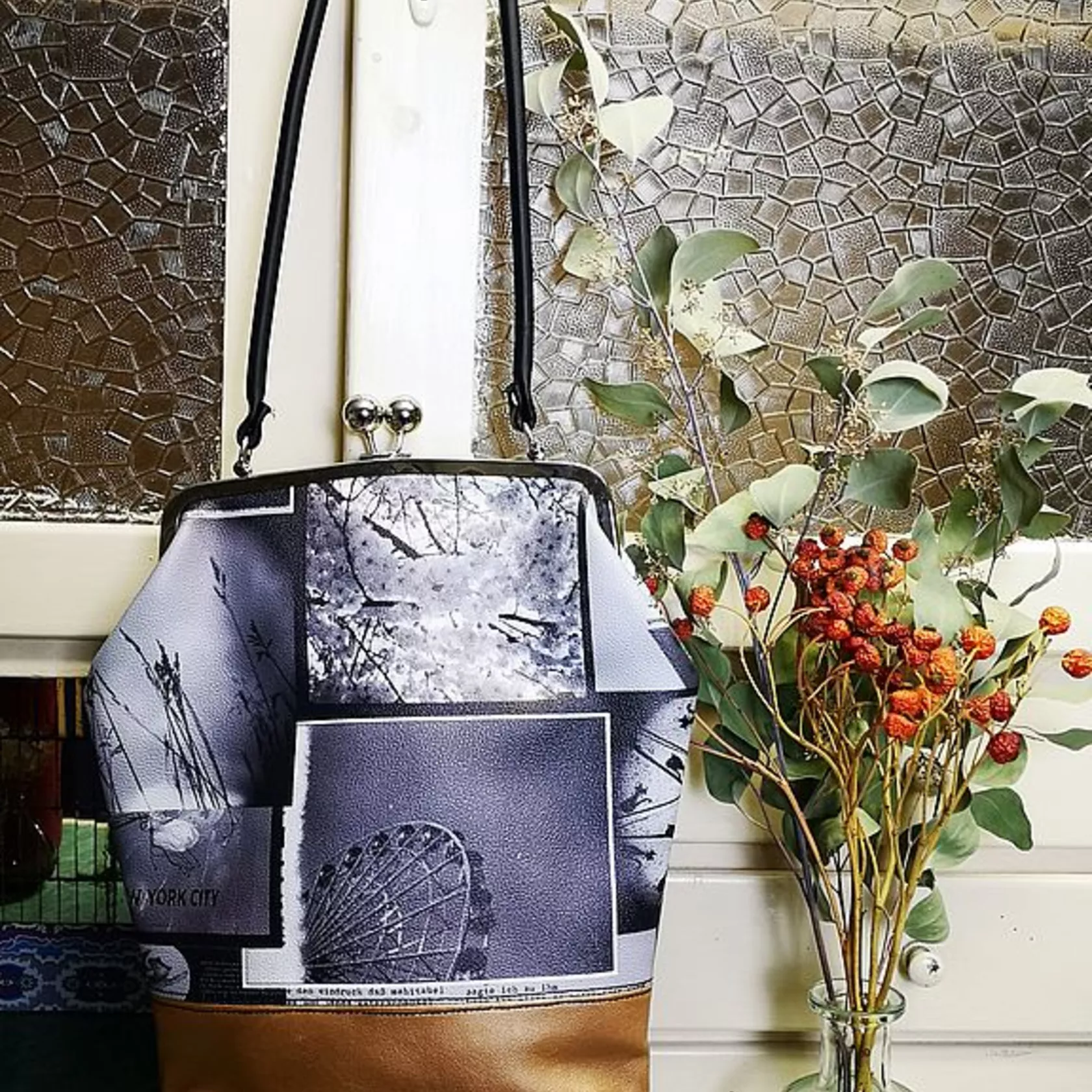 Schultertasche Modell Romy gold Schultertasche Modell Romy gold