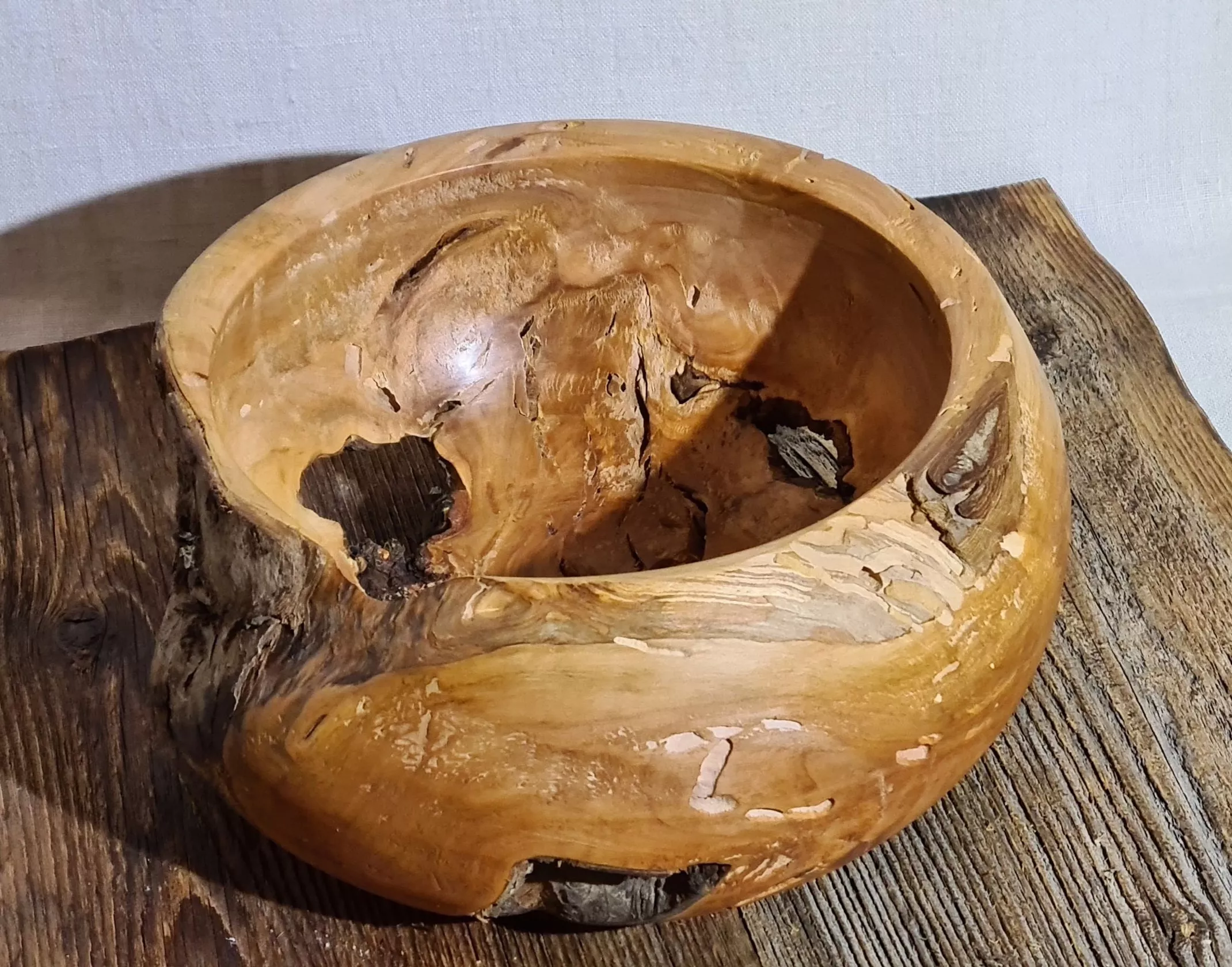 Drechselschale Apfel Holzwurm