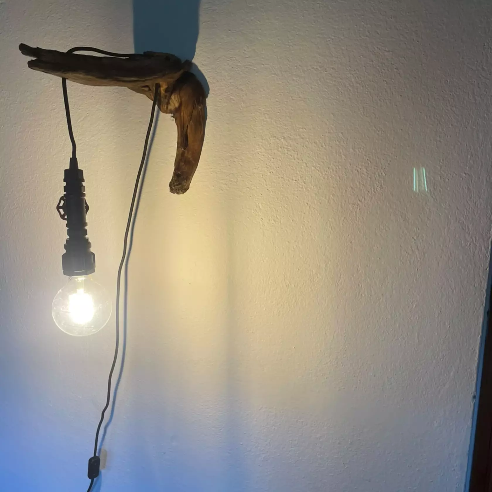 Wandlampe Schwemmholz & Metall (Steampunk) – Unikat aus Südtirol Wandlampe Schwemmholz & Metall (Steampunk) – Unikat aus Südtirol