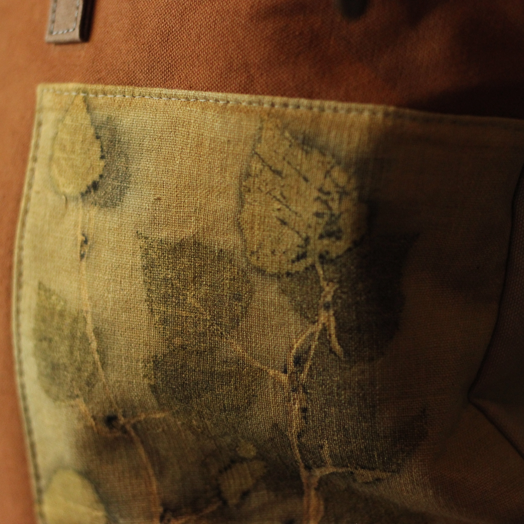 Rolltop Rucksack ROGER ecoprint Birke Rolltop Rucksack ROGER ecoprint Birke