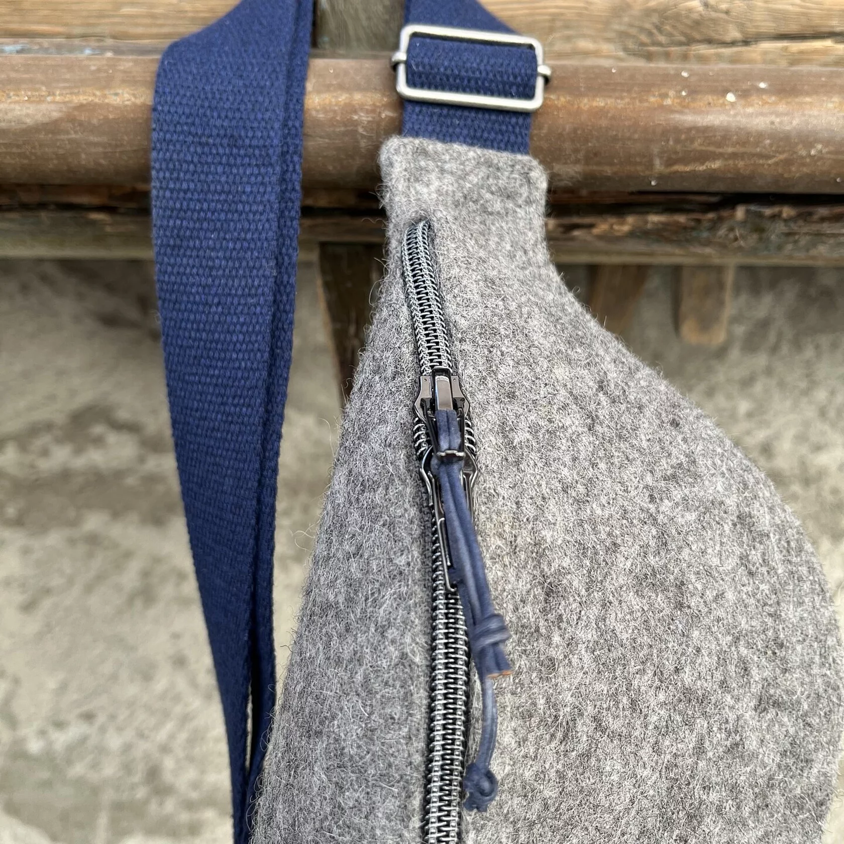 Marsupio in Lana, grigio scuro