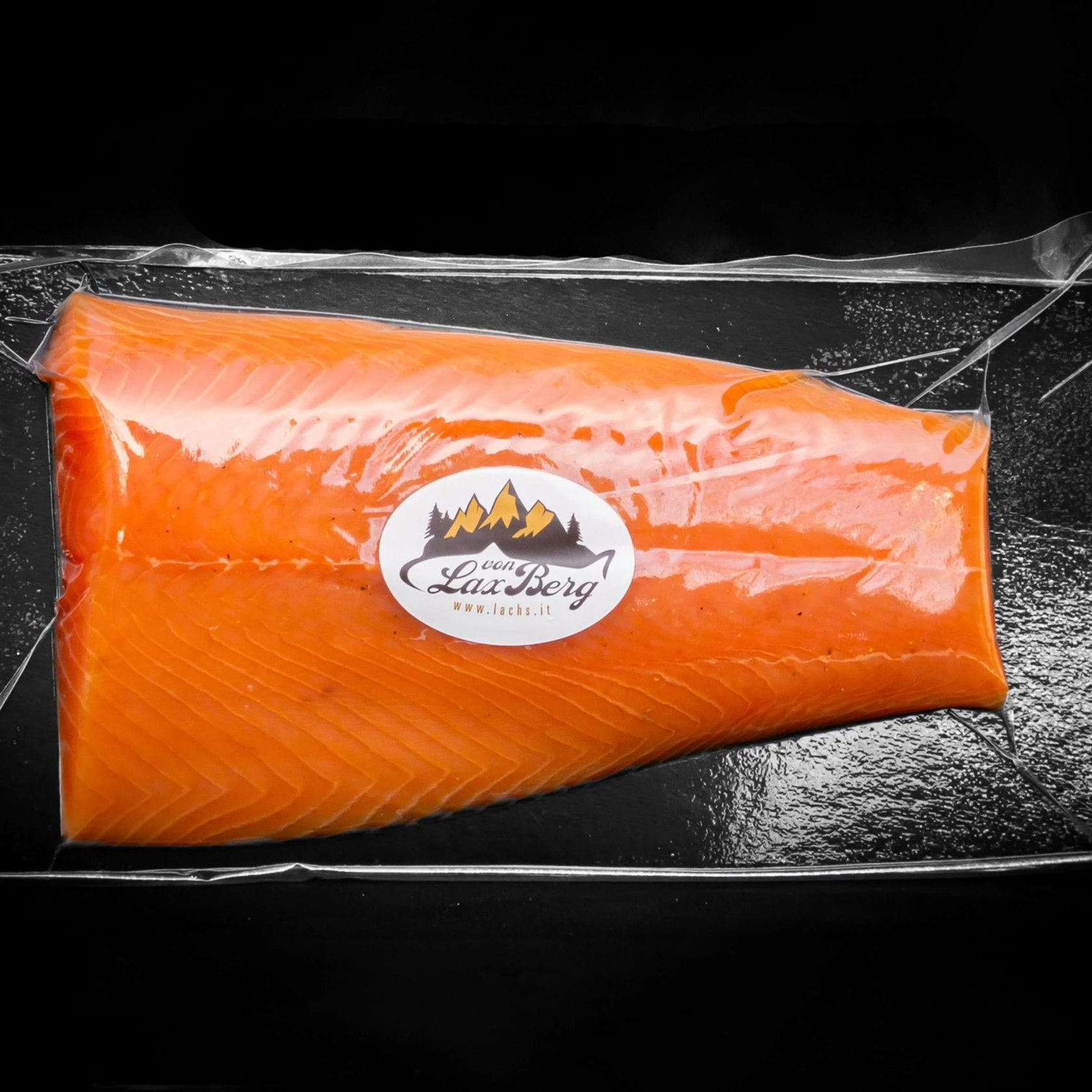 500g Salmone affumicato fresco "SalMonte" 500g Salmone affumicato fresco "SalMonte"