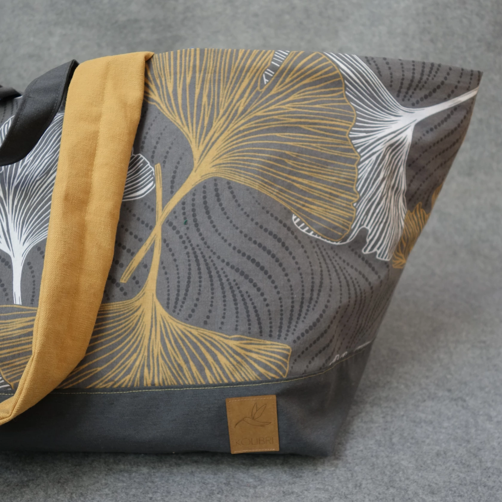 Borsa mare e piscina Foglie di Ginko/Grrigio