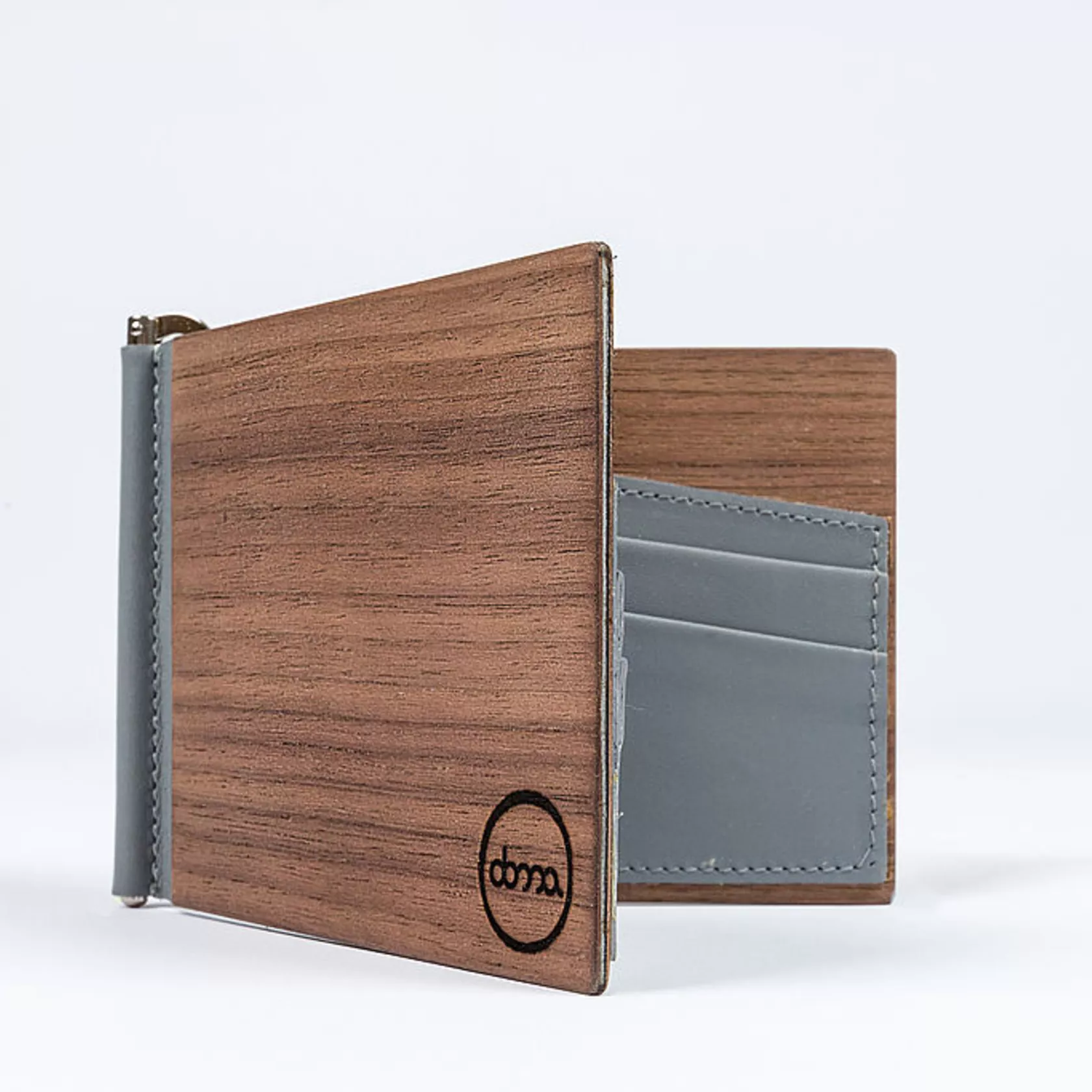 Nuss Holz mit grauem Leder Nuss Holz mit grauem Leder