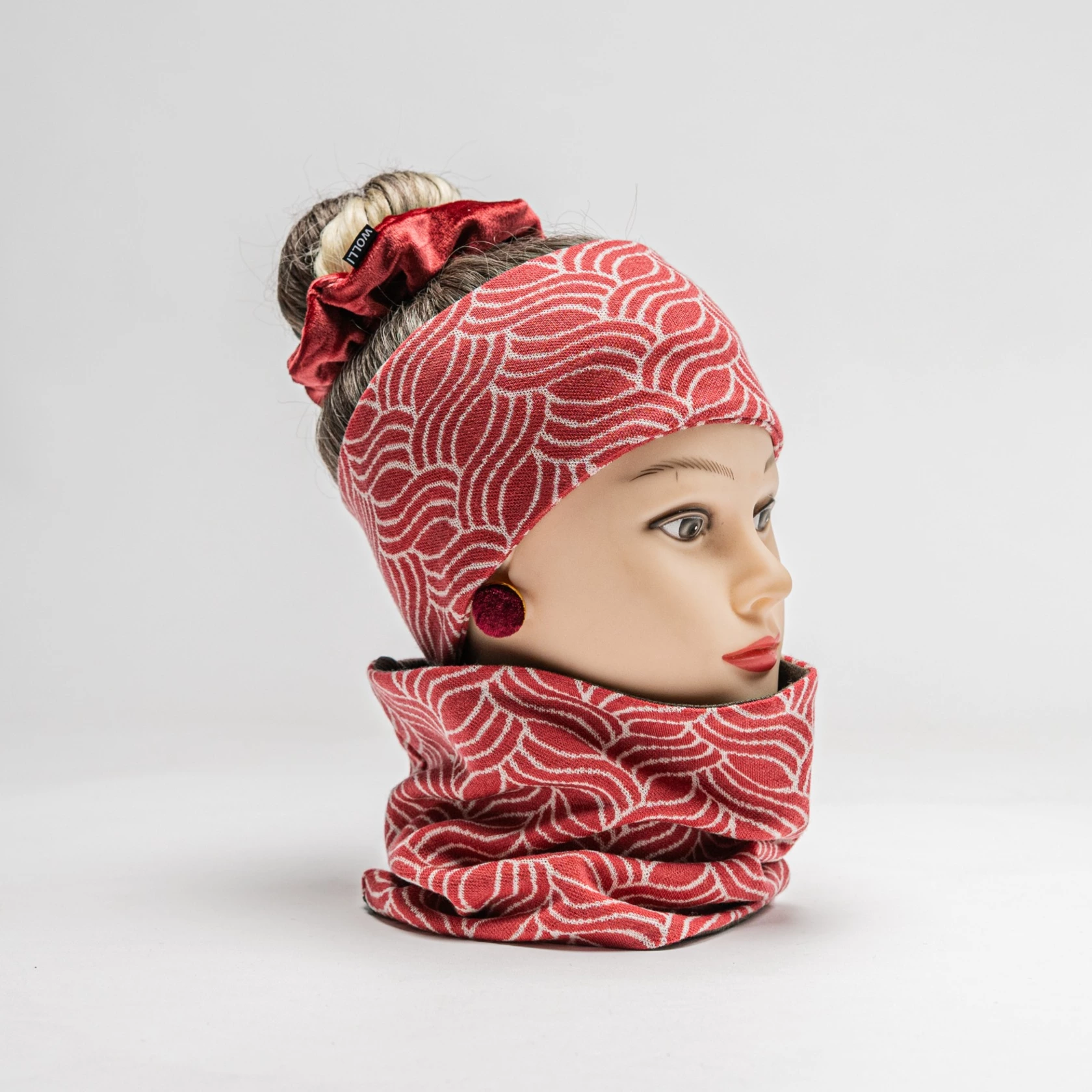 Stirnband und Loop aus Merinowolle rot Blatt Stirnband und Loop aus Merinowolle rot Blatt