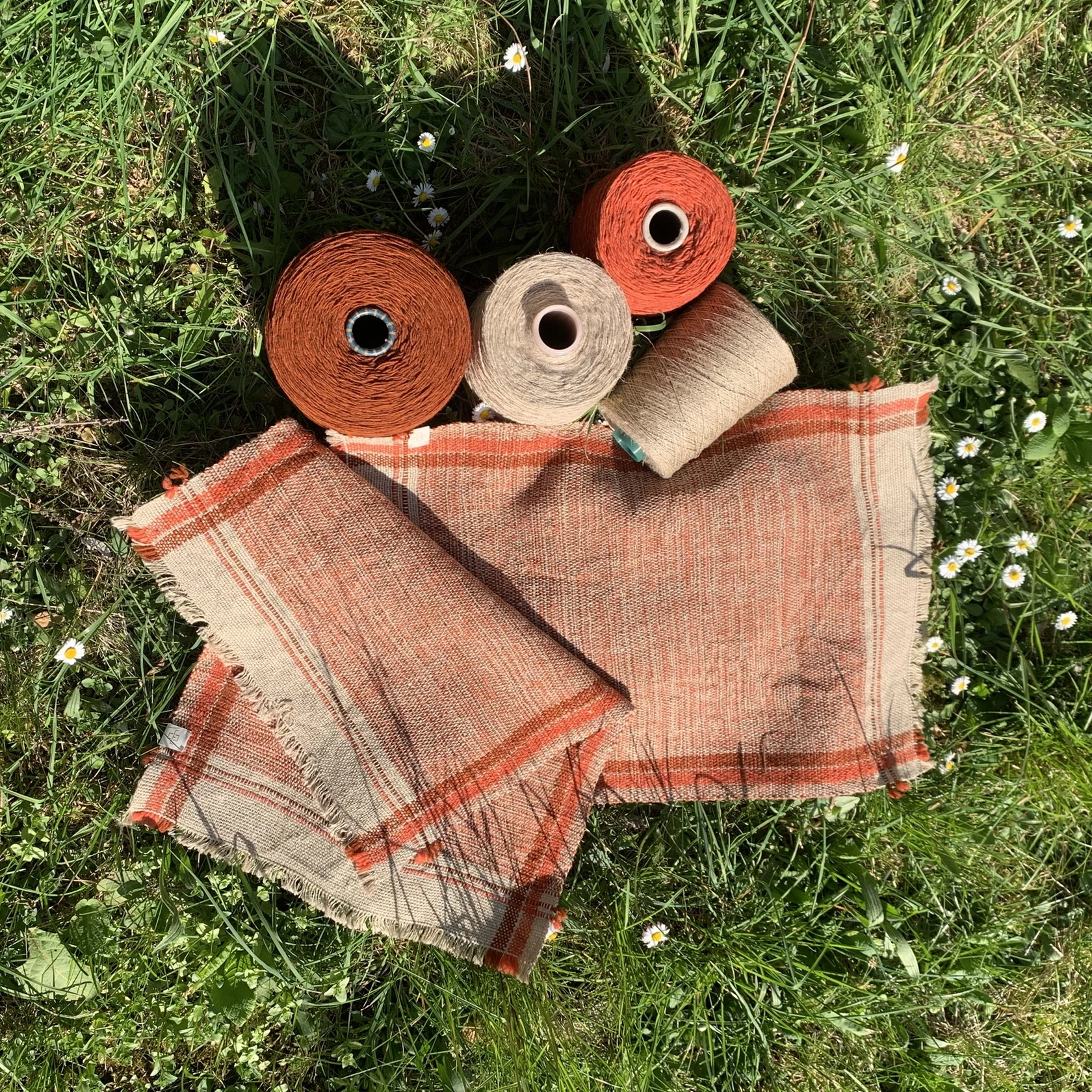 Tischsets aus Hanf und Wolle Tischsets aus Hanf und Wolle