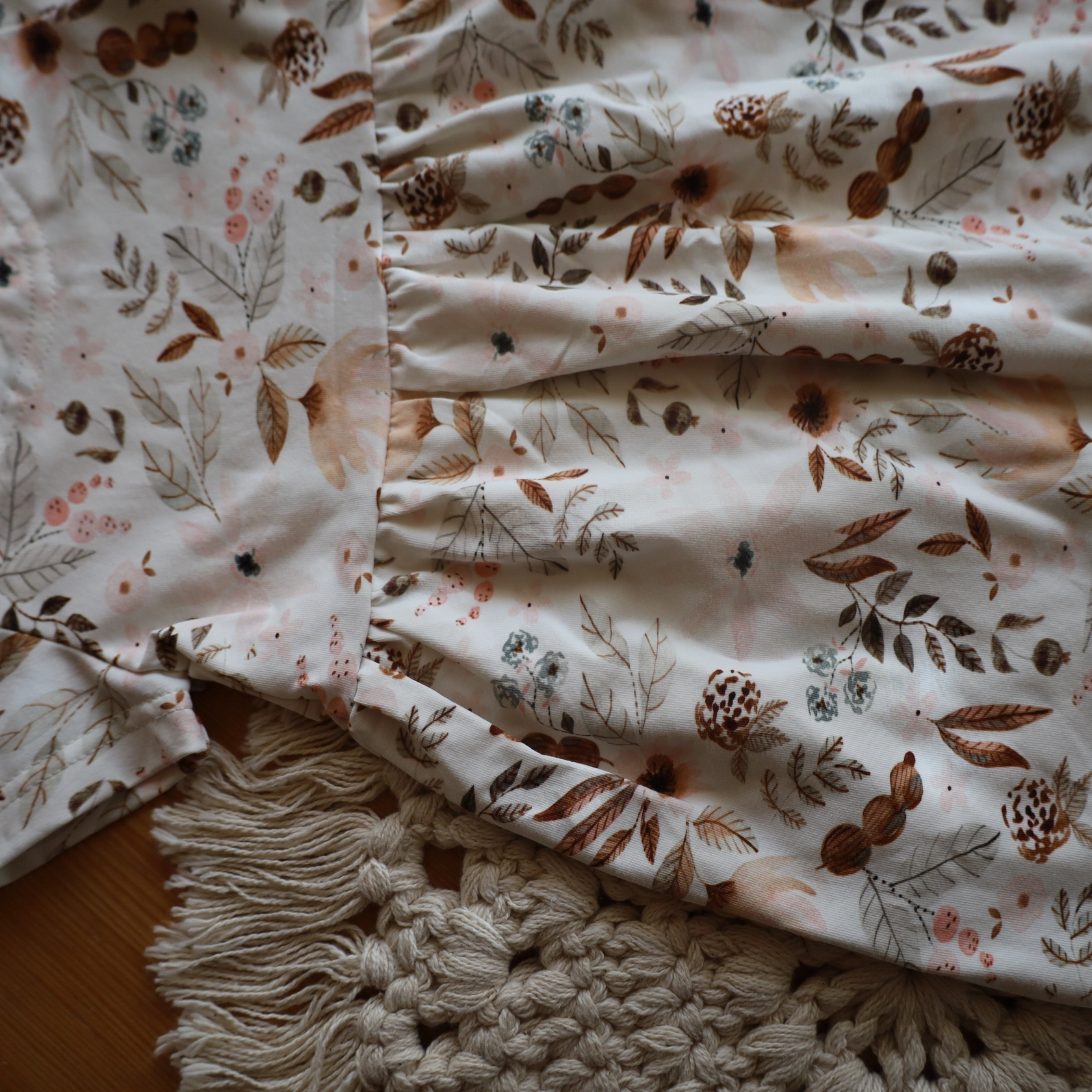 Kleid mit kurzen Ärmeln Gr86 Kleid mit kurzen Ärmeln Gr86