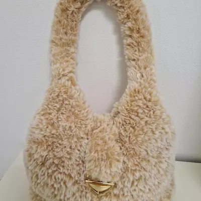 Tasche in Pelz - Optik