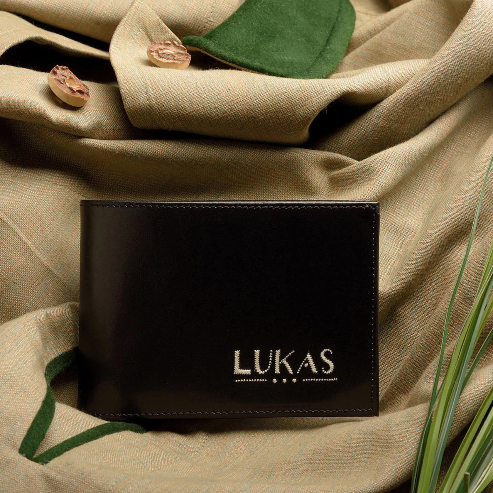 Herrenbrieftasche Modell “LOIS” GERADE Herrenbrieftasche Modell “LOIS” GERADE