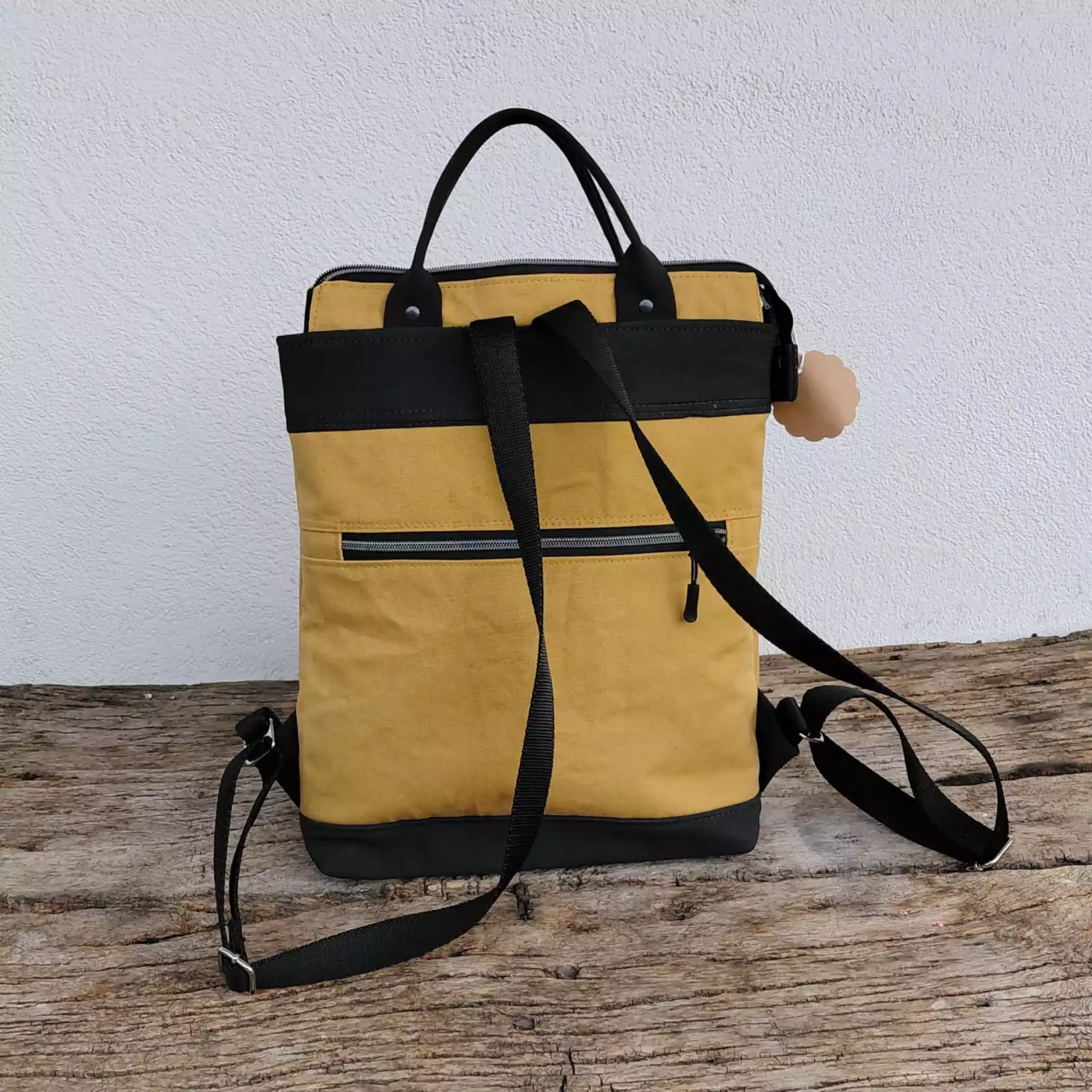 Rucksack gelb Federn Rucksack gelb Federn